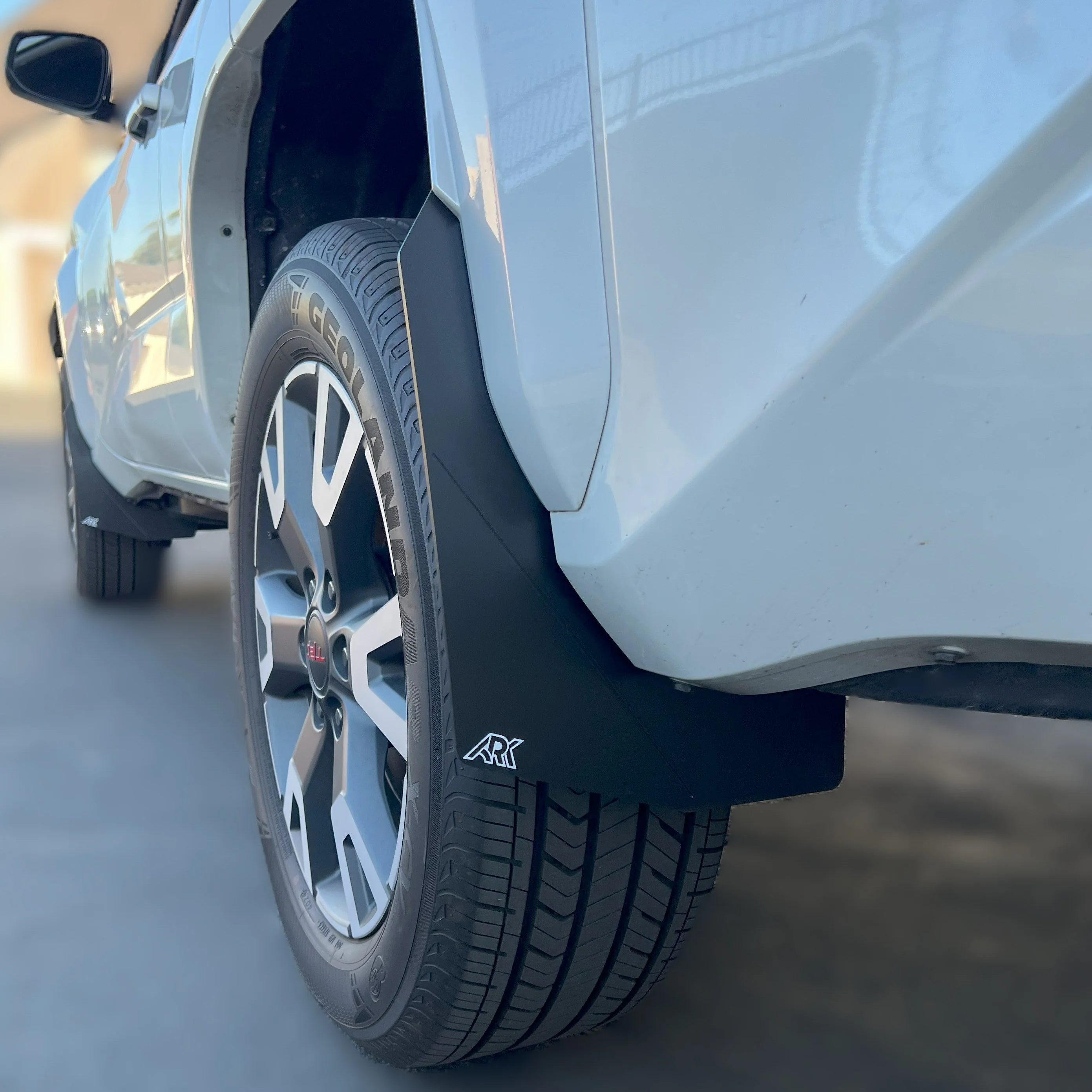 Ark TriXpoly Mid-Mudflaps for 4Runner (2025-2026) - Image 2