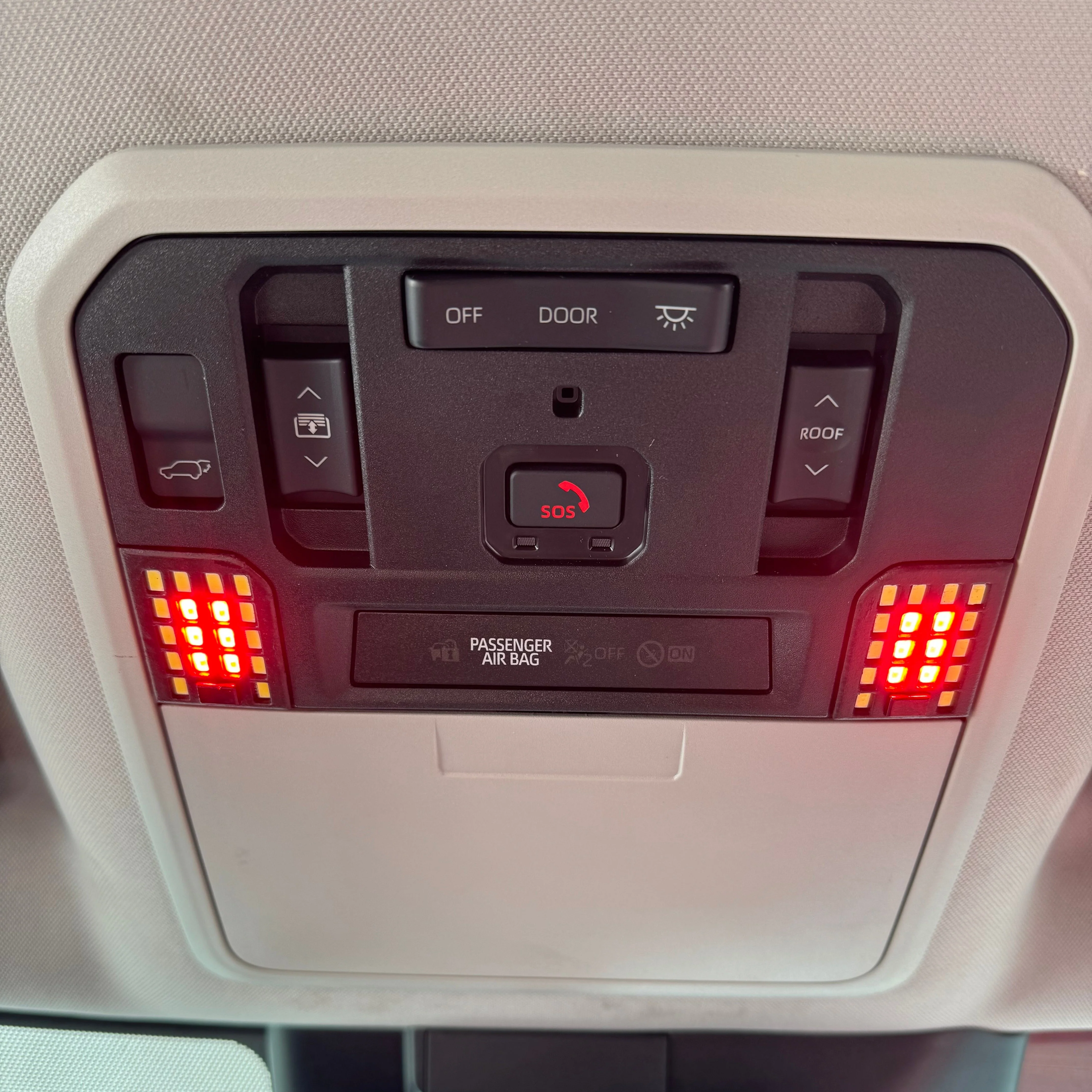 Meso Customs Ultimate Map Lights Dual Color for Tacoma (2024-2026) / 4Runner (2025-2026) / Tundra (2022-2026) / Sequoia (2023-2026) - Image 3