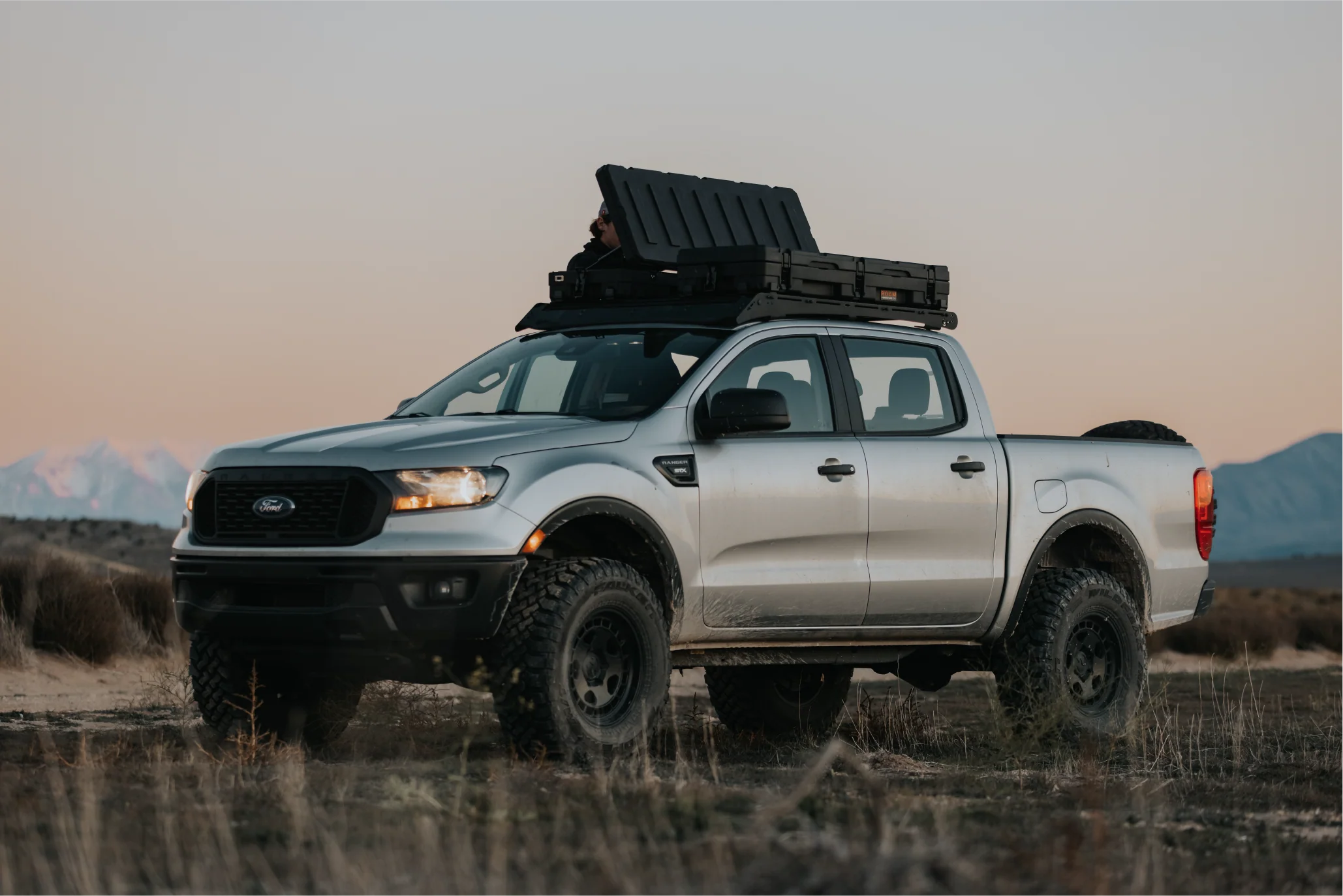 Roam Adventure Co 83L Rugged Mounts - Image 9