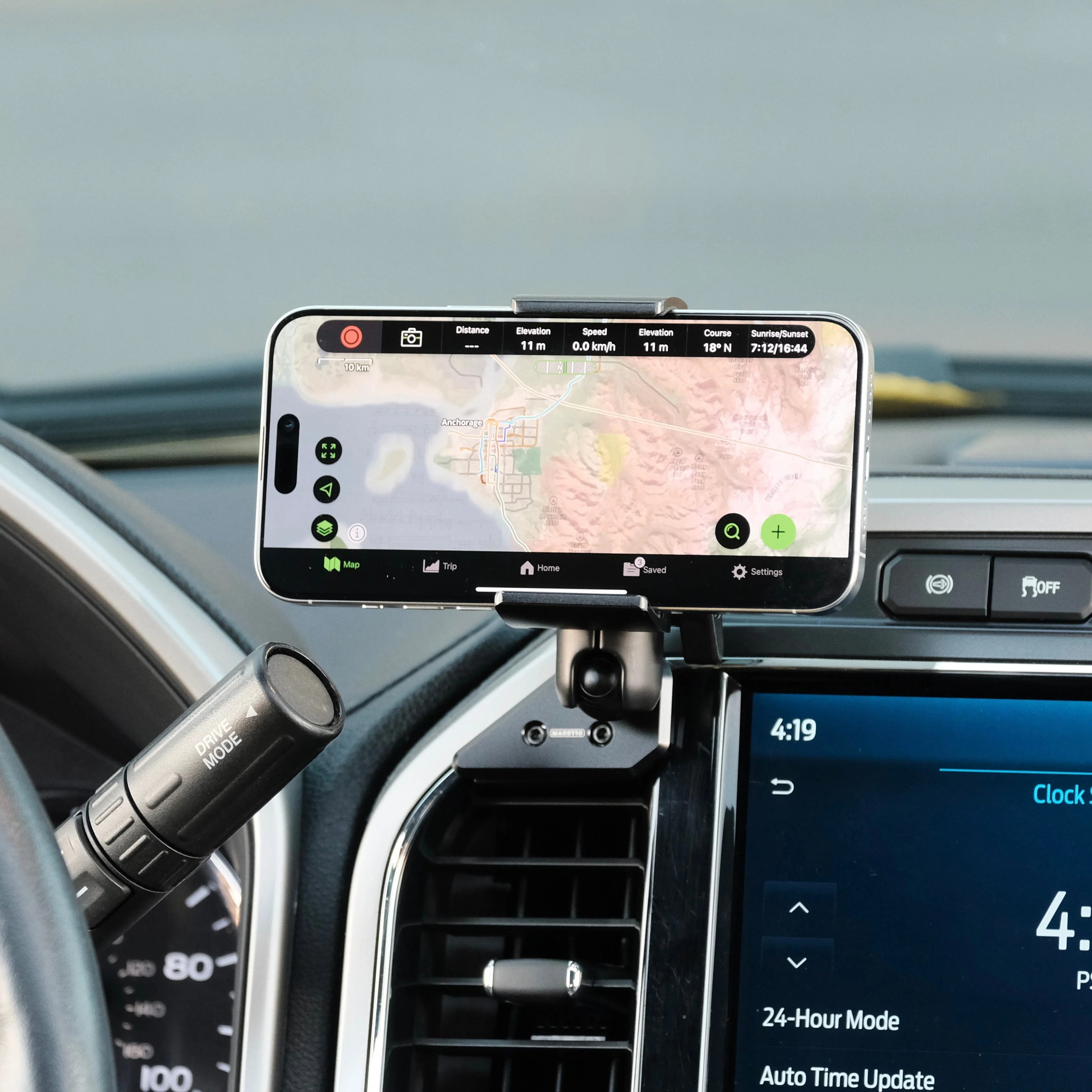 Offroam Phone Mount for Ford Super Duty (2022) with 12in. SYNC4 Touchscreen - Image 3