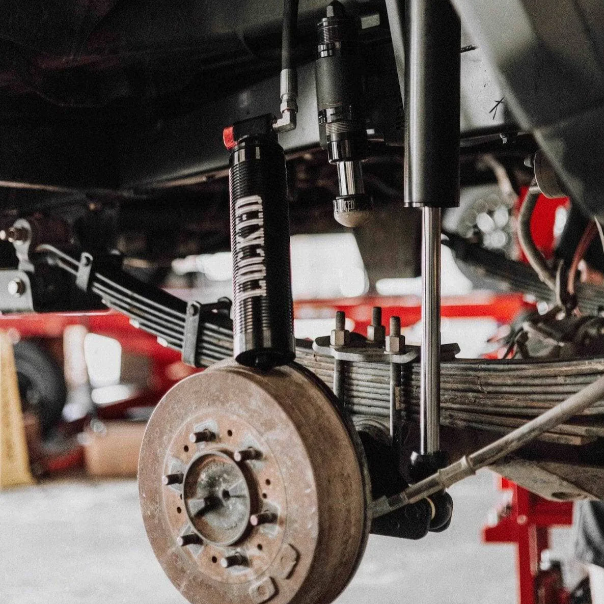 Locked Offroad Shocks 2.5" Smooth Body Shocks - Image 3