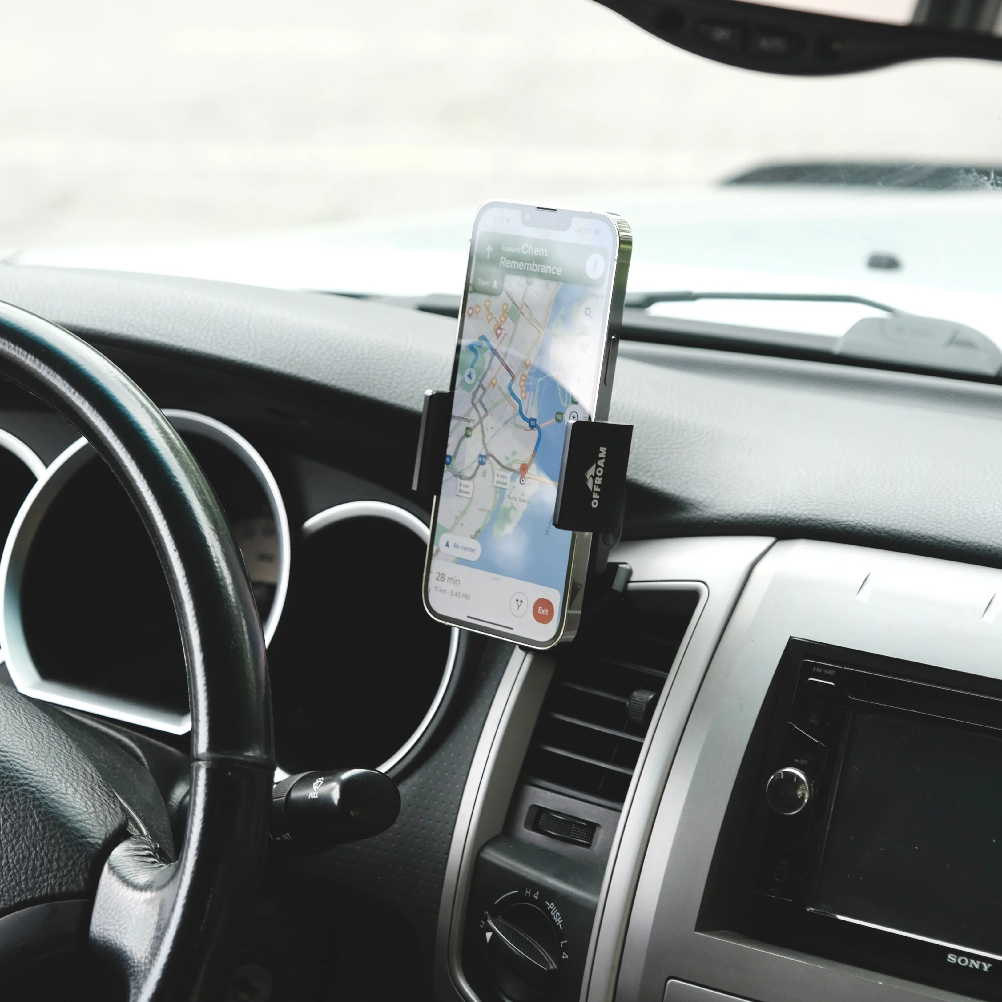 Offroam Phone Mount for Tacoma (2005-2011)
