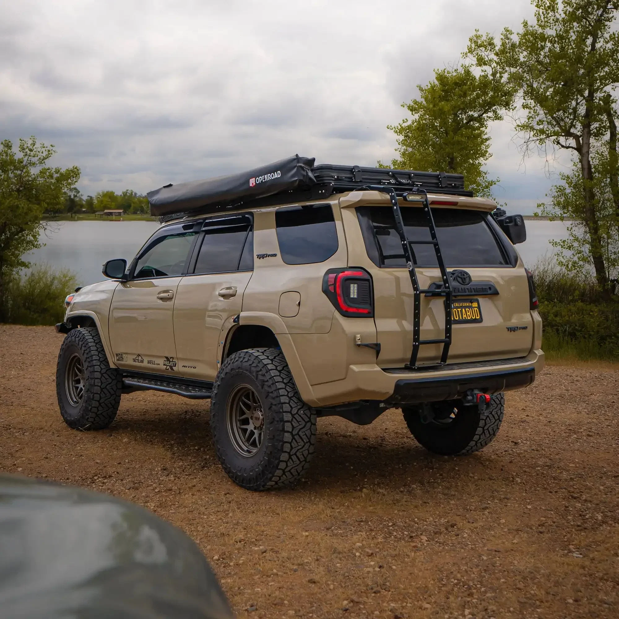 ORACLE Lighting Lensless Flush Style LED Tail Lights for 4Runner (2014-2024) - Image 10