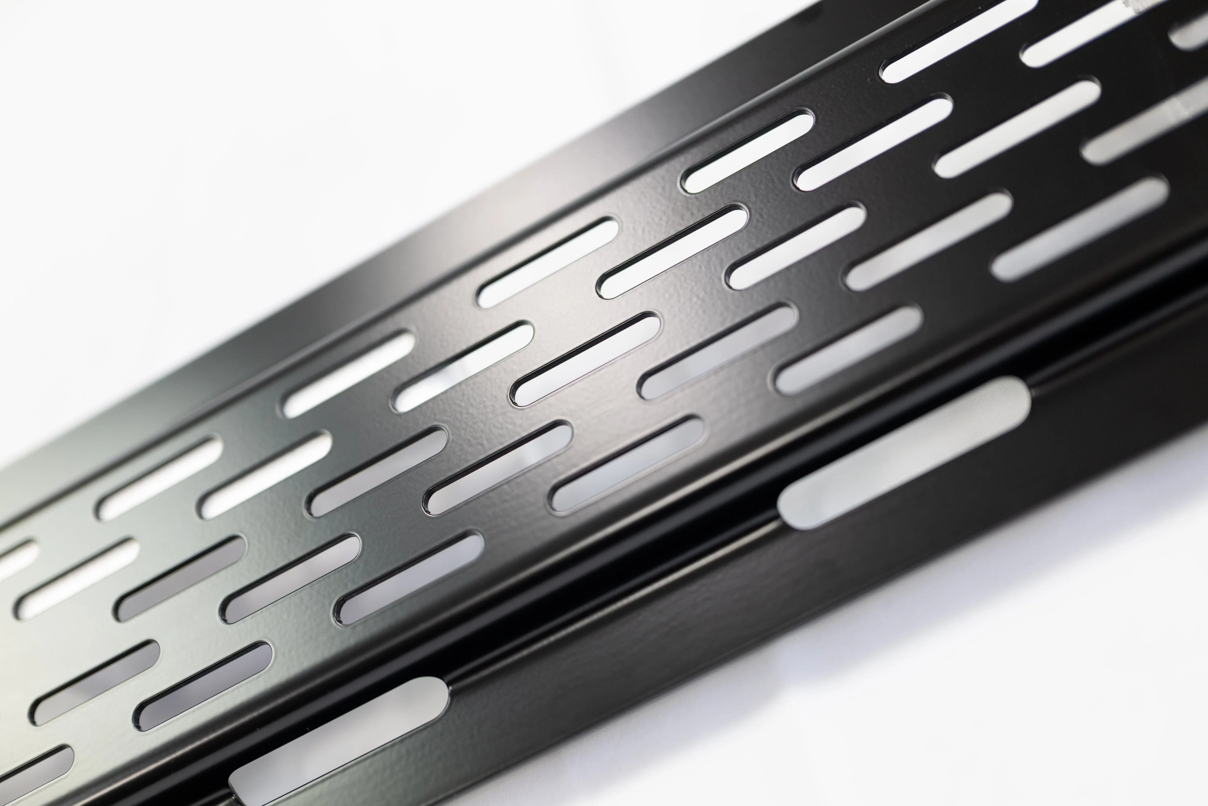 Overland Kitted Universal MAXTRAX Mounting Plate - Image 4