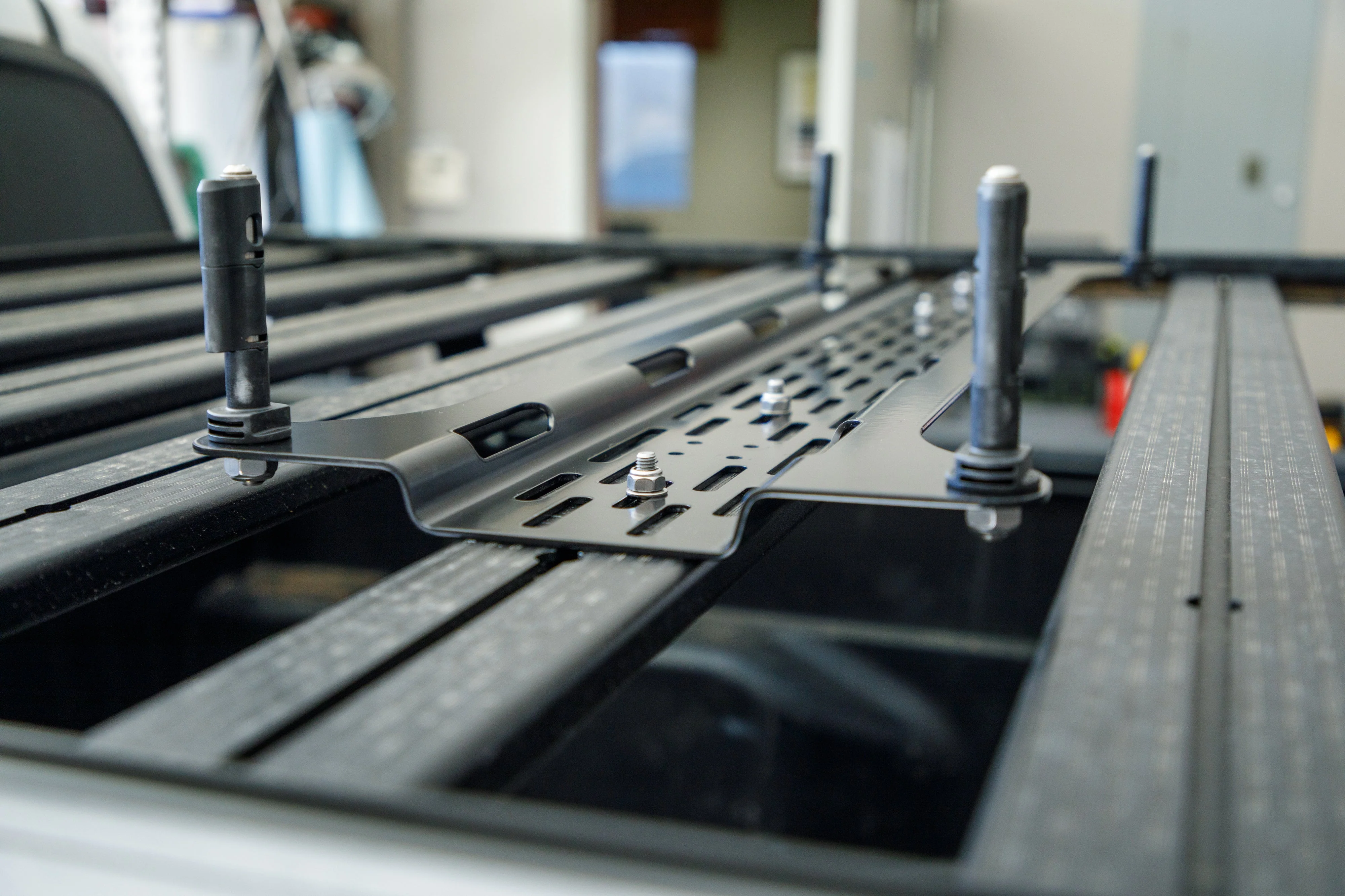Overland Kitted Universal MAXTRAX Mounting Plate - Image 9