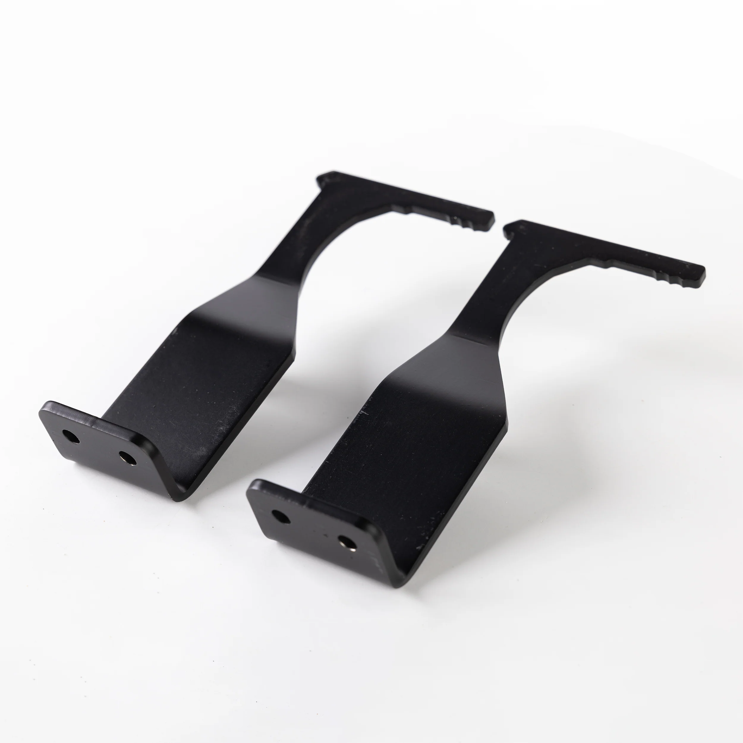 Roam Adventure Co 66L Rigid Mounts - Image 2