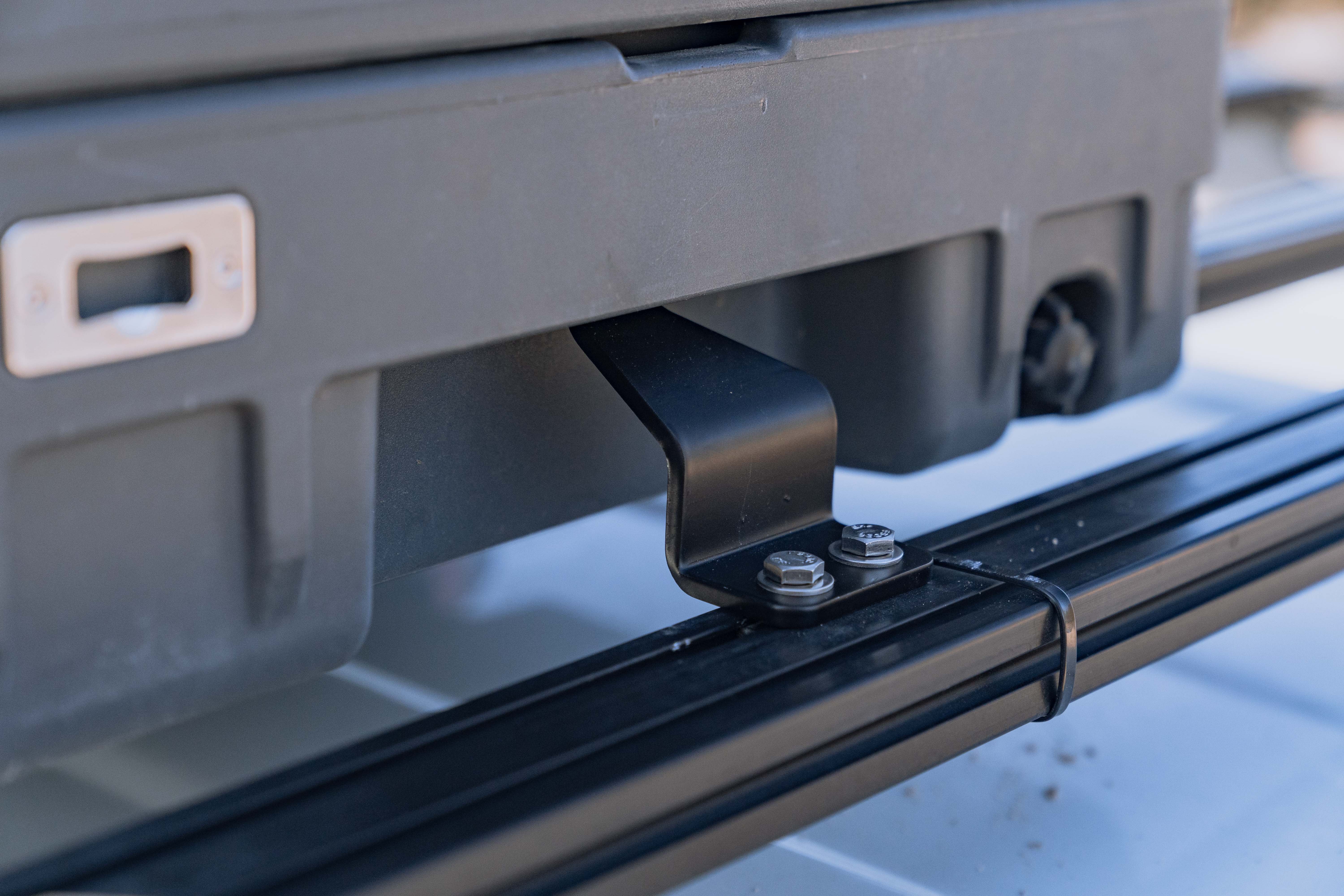 Roam Adventure Co 83L Rigid Mounts - Image 5