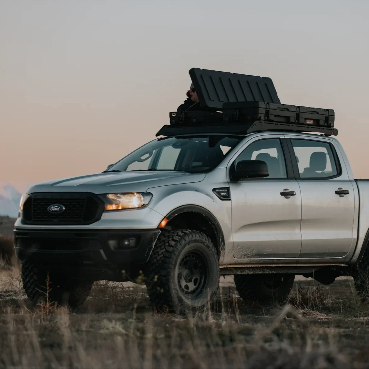 Roam Adventure Co 83L Rugged Case - Image 4