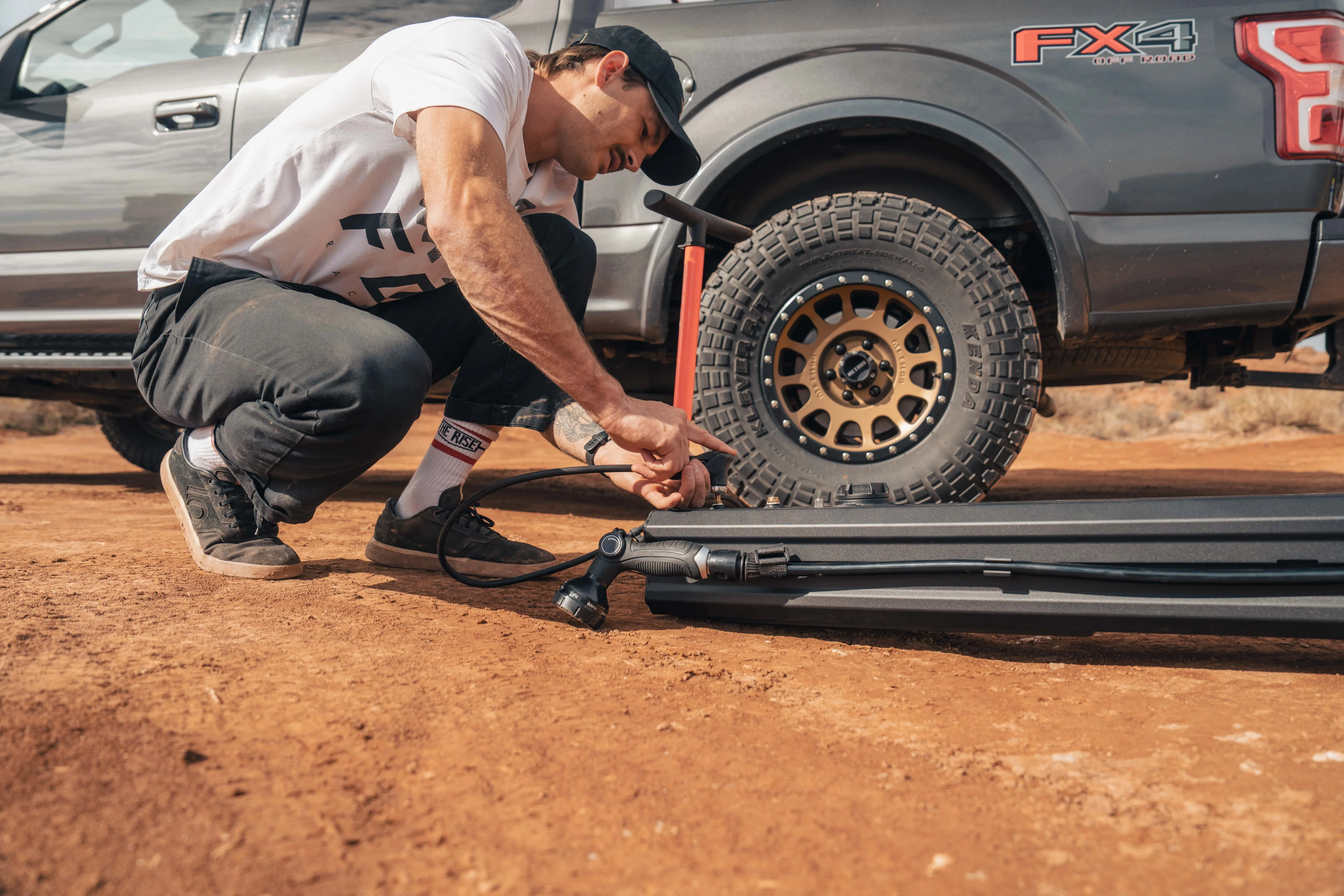 Roam Adventure Co Water Tank - Image 9