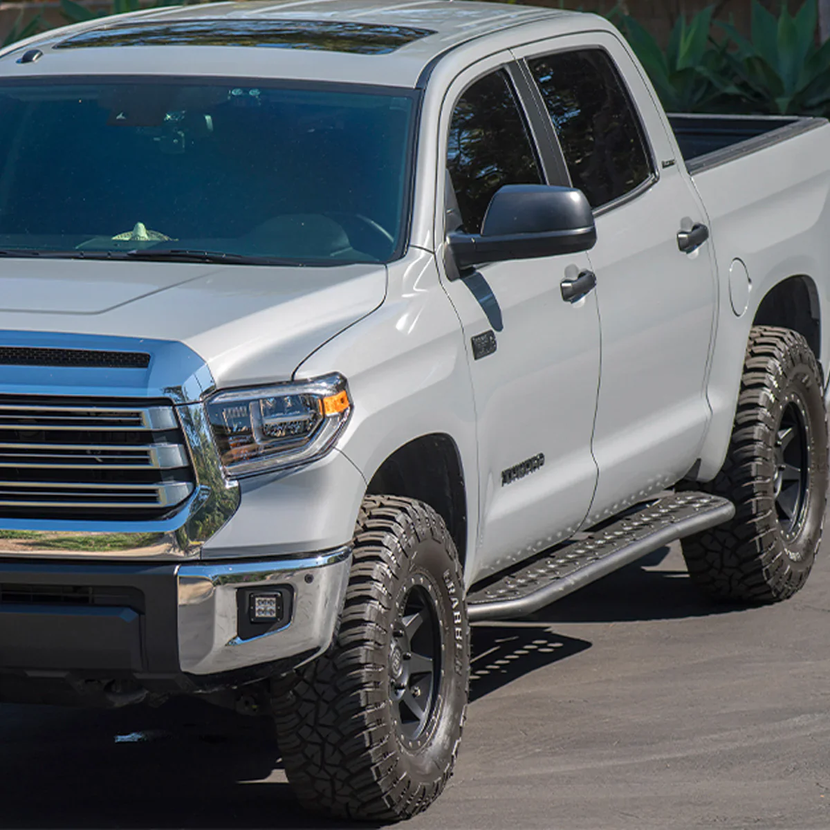 Cali Raised Step Edition Rock Sliders for Toyota Tundra (2014-2021) - Image 5