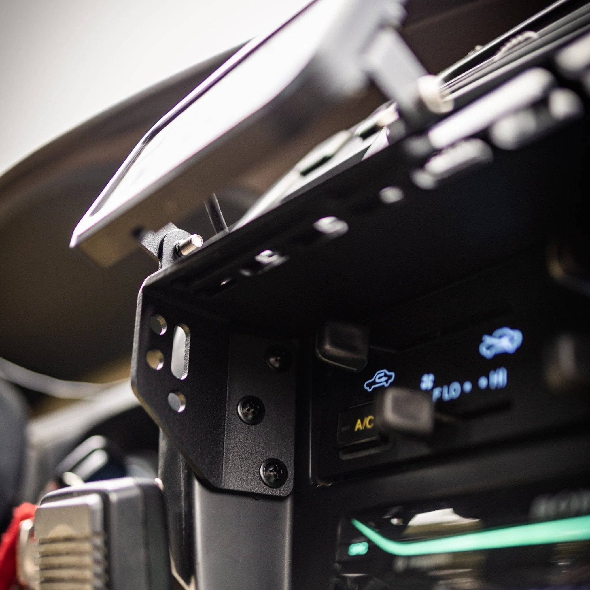 TEQ Offroad Phone Mount & Modular Accessory Mount for 4Runner (1996-2002) - Image 5