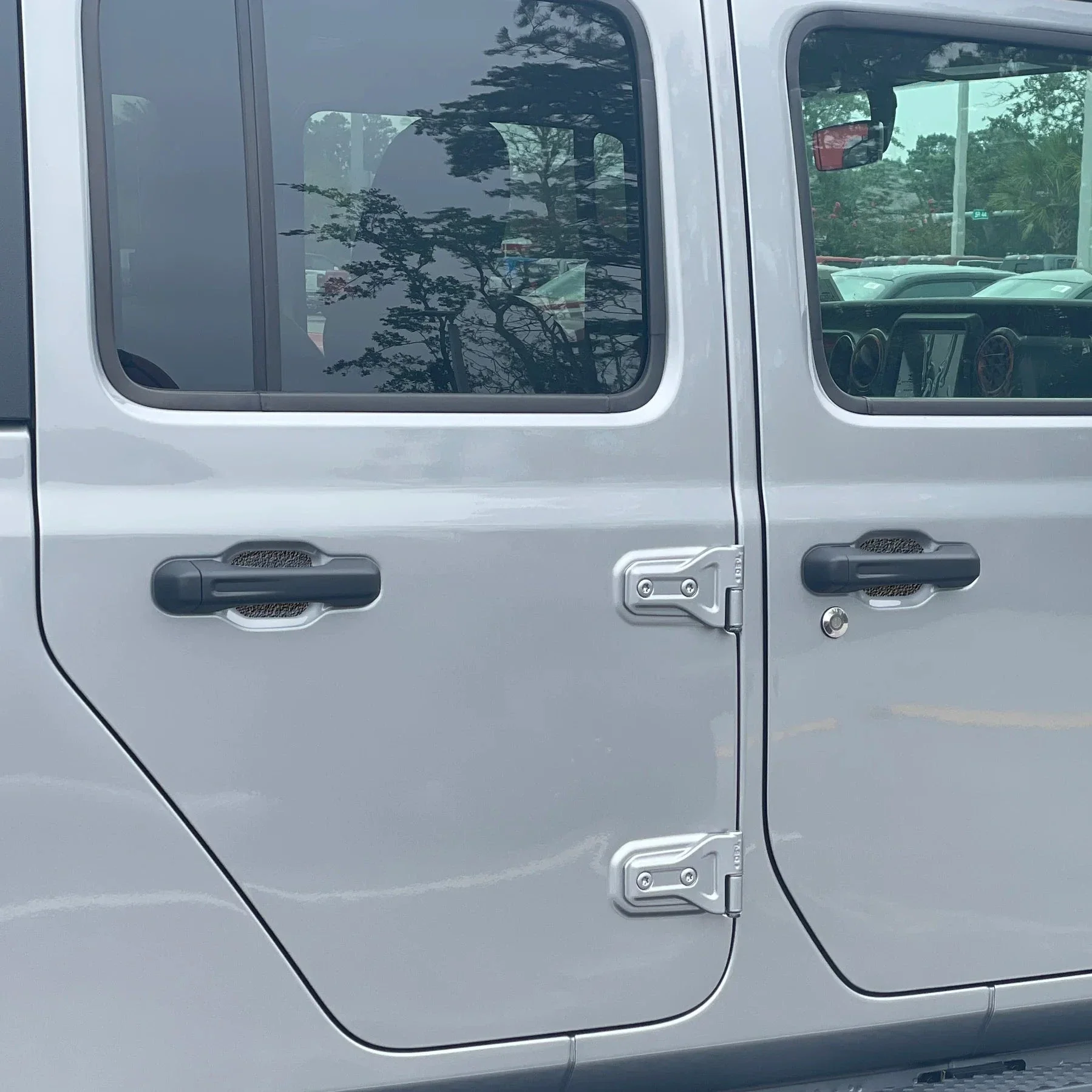 Tufskinz Door Handle Protector Inserts for Jeep Gladiator (2019-2024) - Image 2