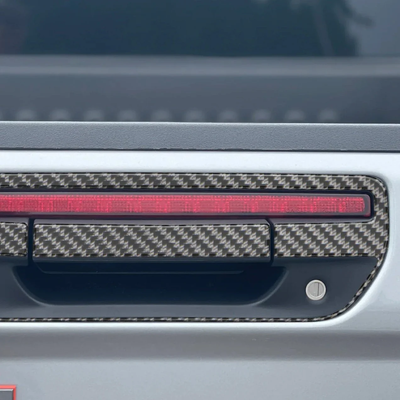 Tufskinz Tailgate Handle Accent Trim for Jeep Gladiator (2020-2024) - Image 2